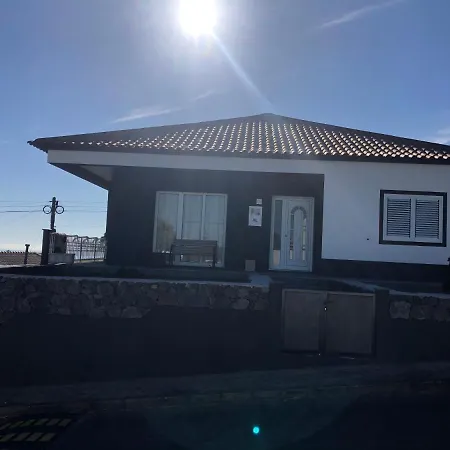 Lar De Santana Nyaraló *