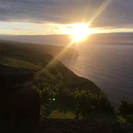 Lar De Santana Nordeste (Azores)